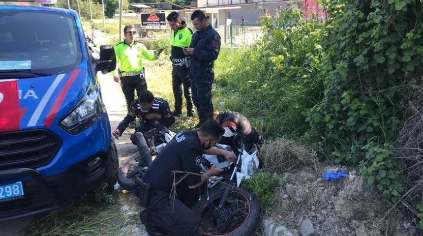 Jandarmadan ka&ccedil;arken kaza yaptı