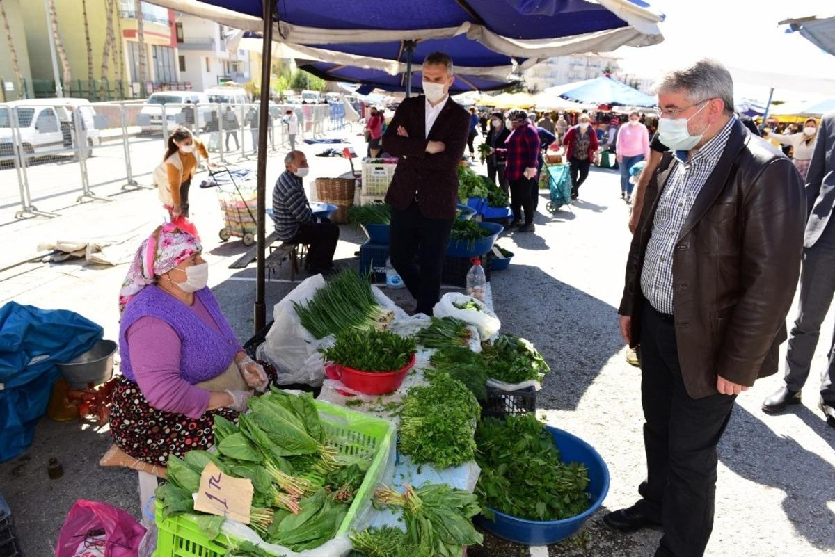 Başkan Aşgın semt pazarlarını inceledi