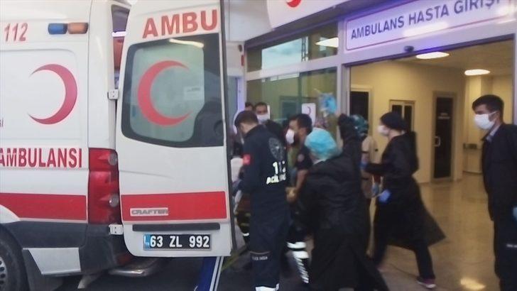 GÜNCELLEME - Şanlıurfa'da iki aile arasında silahlı kavga: 1 ölü, 8 yaralı G1