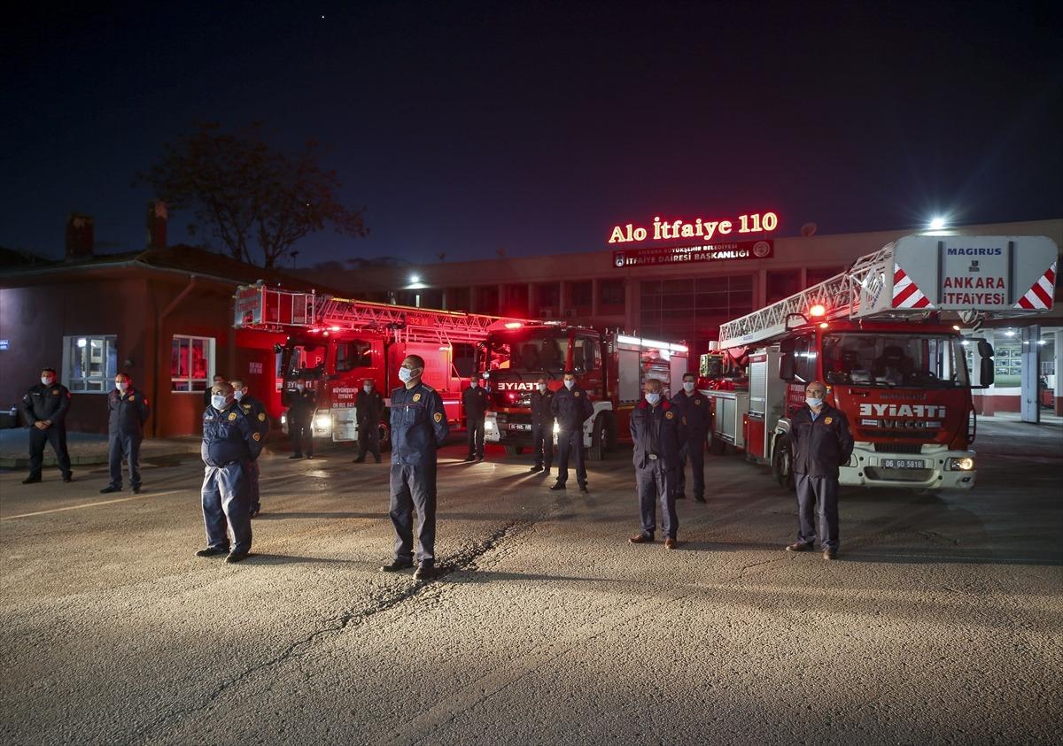 İtfaiyeciler oru&ccedil;larını g&ouml;revleri başında a&ccedil;tı