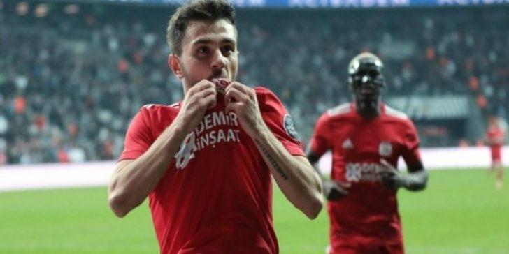 Menajeri, Mert Hakan'ı Fenerbahçe'ye götürdü G2