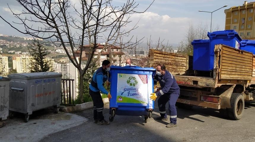 İzmit Belediyesi&rsquo;nden 60 yeni geri d&ouml;n&uuml;ş&uuml;m konteyneri