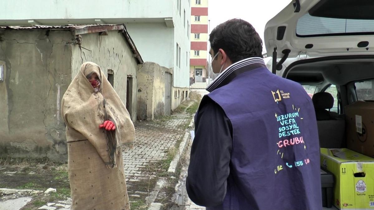 Aziziye&rsquo;de dar gelirli ailelere gıda desteği