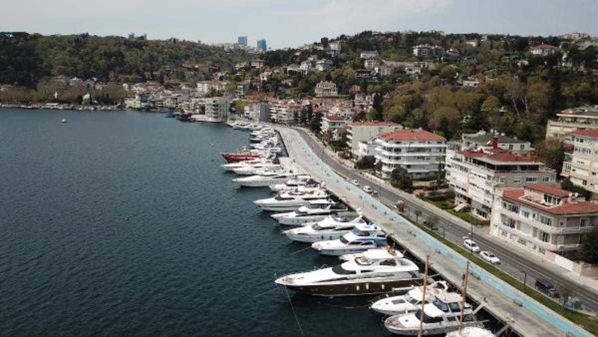Boş kalan Bebek sahili havadan fotoğraflandı