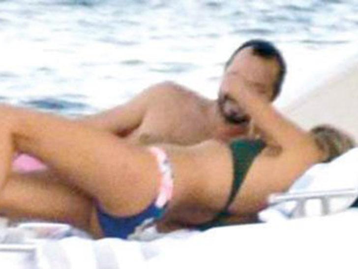 Burcu esmersoy çok gizli porno resimleri Burcu esmersoy çok gizli porno resimleri