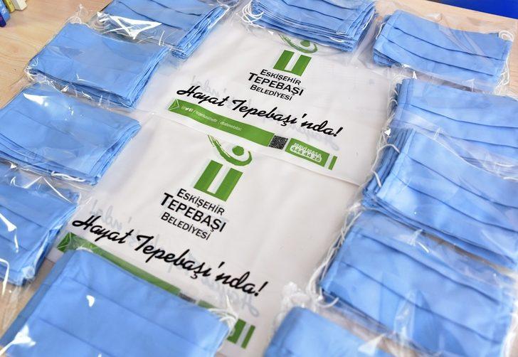 Belde Evleri kursiyerlerinden 7 bin maske G4