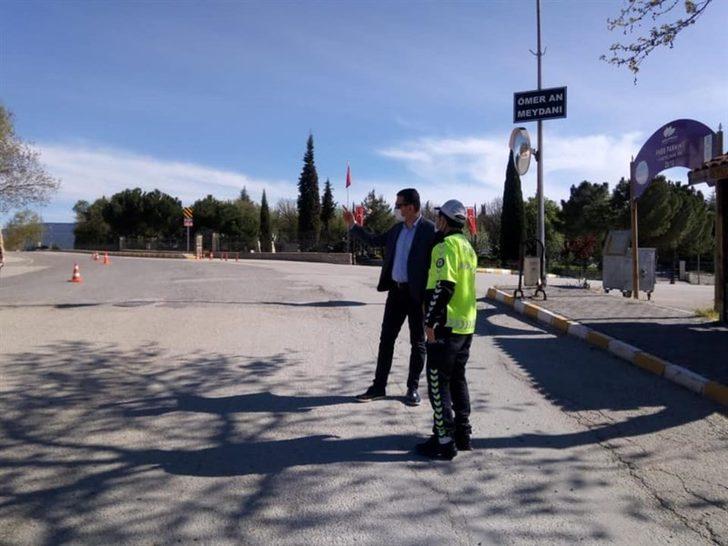 Kaymakam Ürkmezer giriş ve çıkışları kısıtlanan köyleri denetledi G2