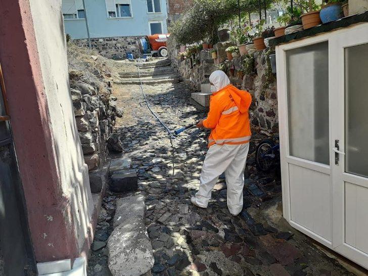 Ayvalık’ta dezenfeksiyon çalışmaları aralıksız sürüyor G2