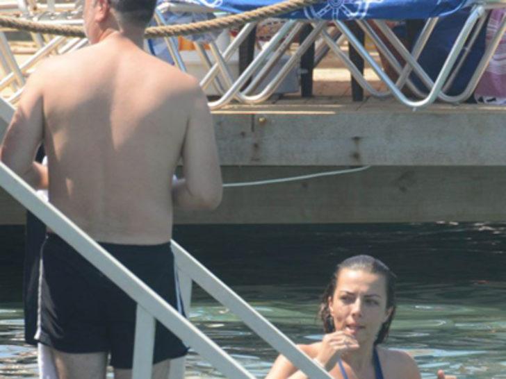 Burcu Kara'ya havlulu kamuflaj G5