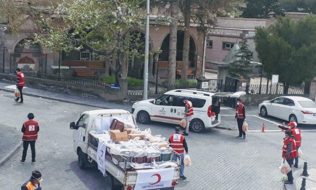 Karantinada insanın i&ccedil;ini ısıtan g&ouml;r&uuml;nt&uuml;