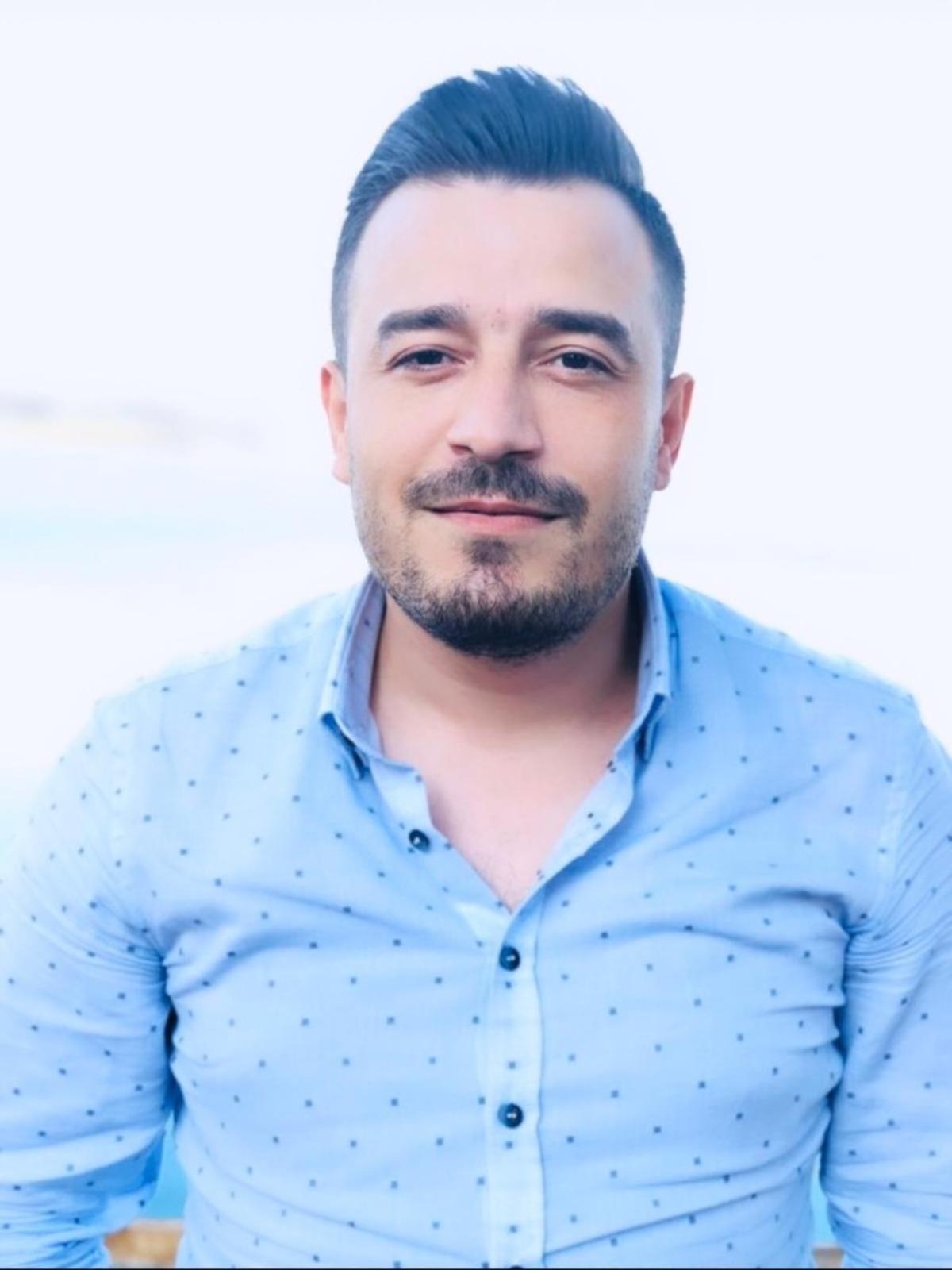 Menajer Yunus Emre Bal; &ldquo;Kul&uuml;pler, kurtuluş i&ccedil;in gen&ccedil;lere y&ouml;nelmeli&rdquo;