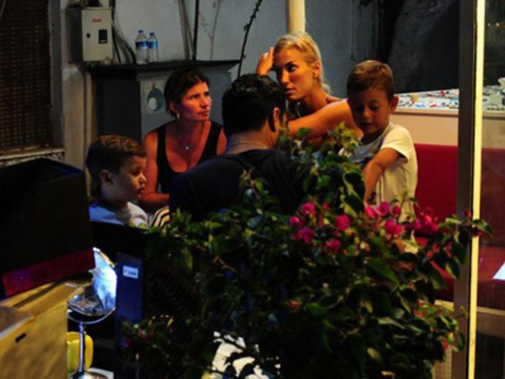 Çağla Şıkel'in zor anları G1