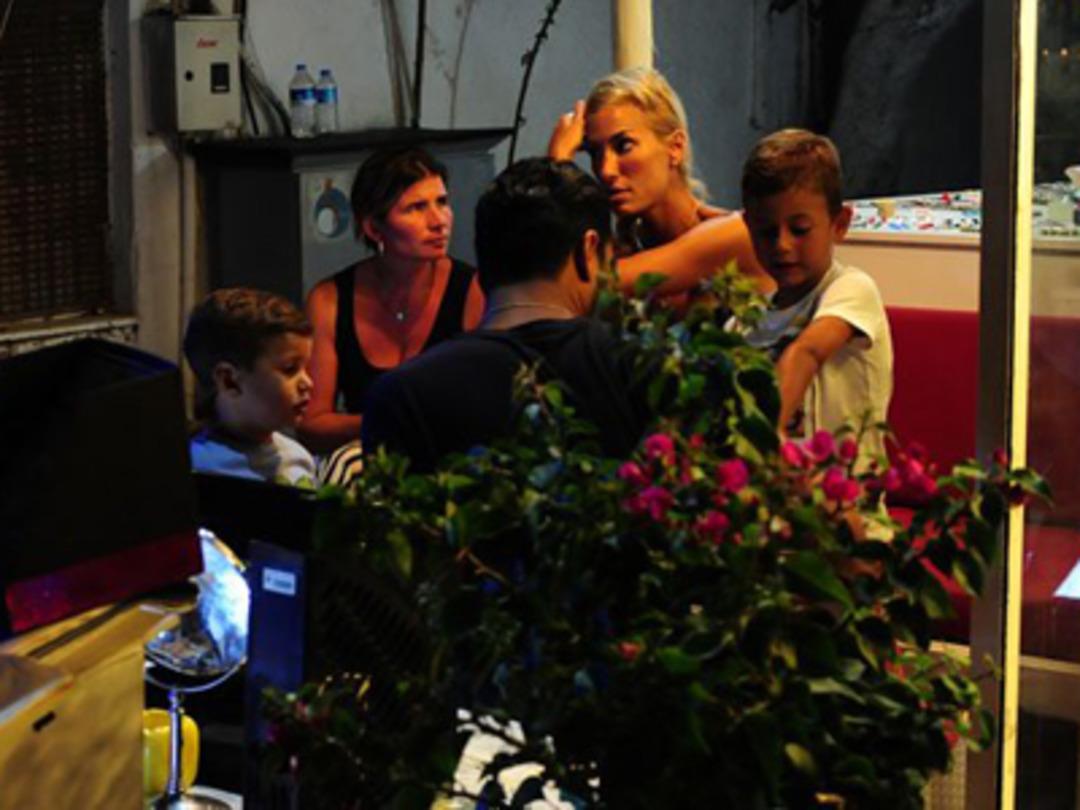 &Ccedil;ağla Şıkel'in zor anları