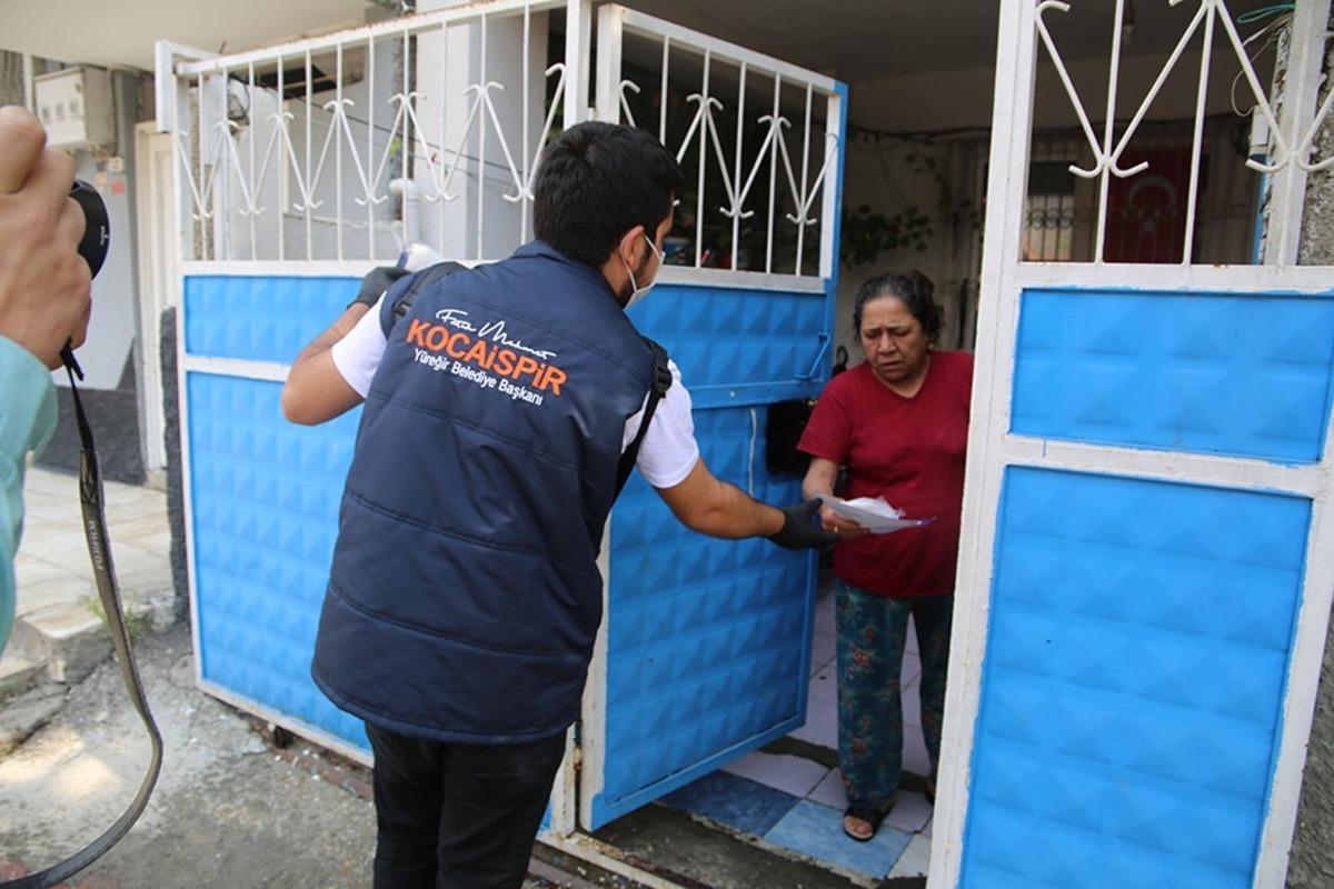 Y&uuml;reğir&rsquo;de her eve maske