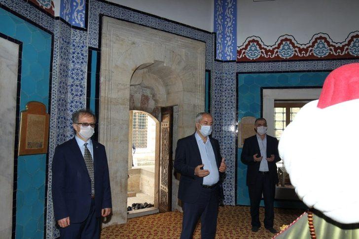 Çoban Mustafa Paşa kabri başında anıldı G1