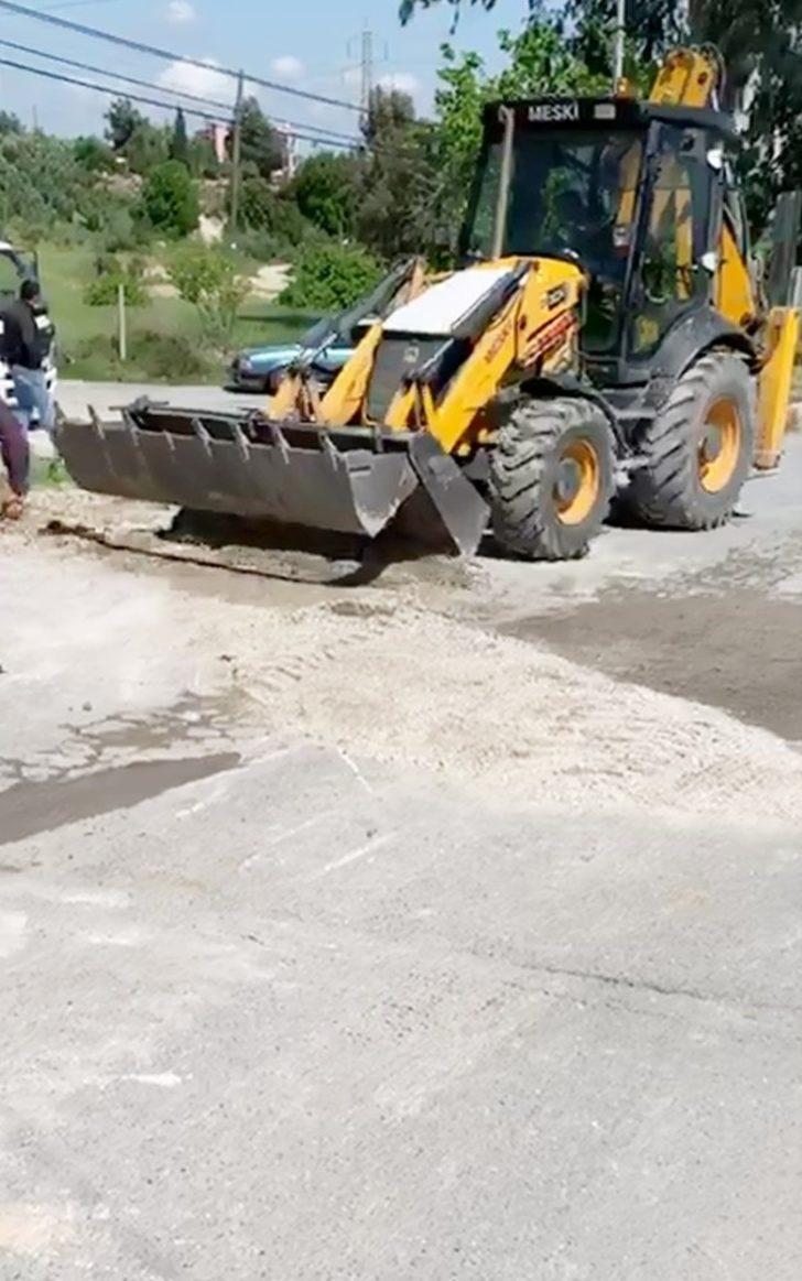 Karayolundaki sızıntıya MESKİ ekipleri müdahale etti G3