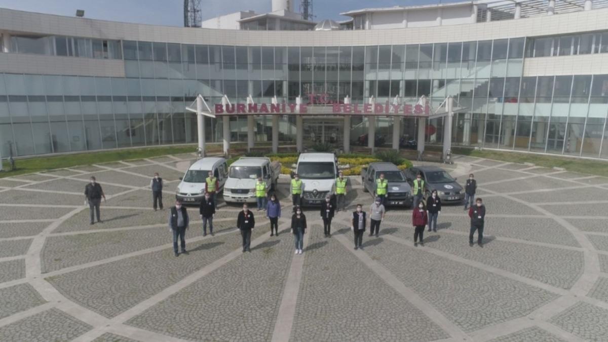 Burhaniye Belediyesi&rsquo;nden 1300 kişiye yardım paketi