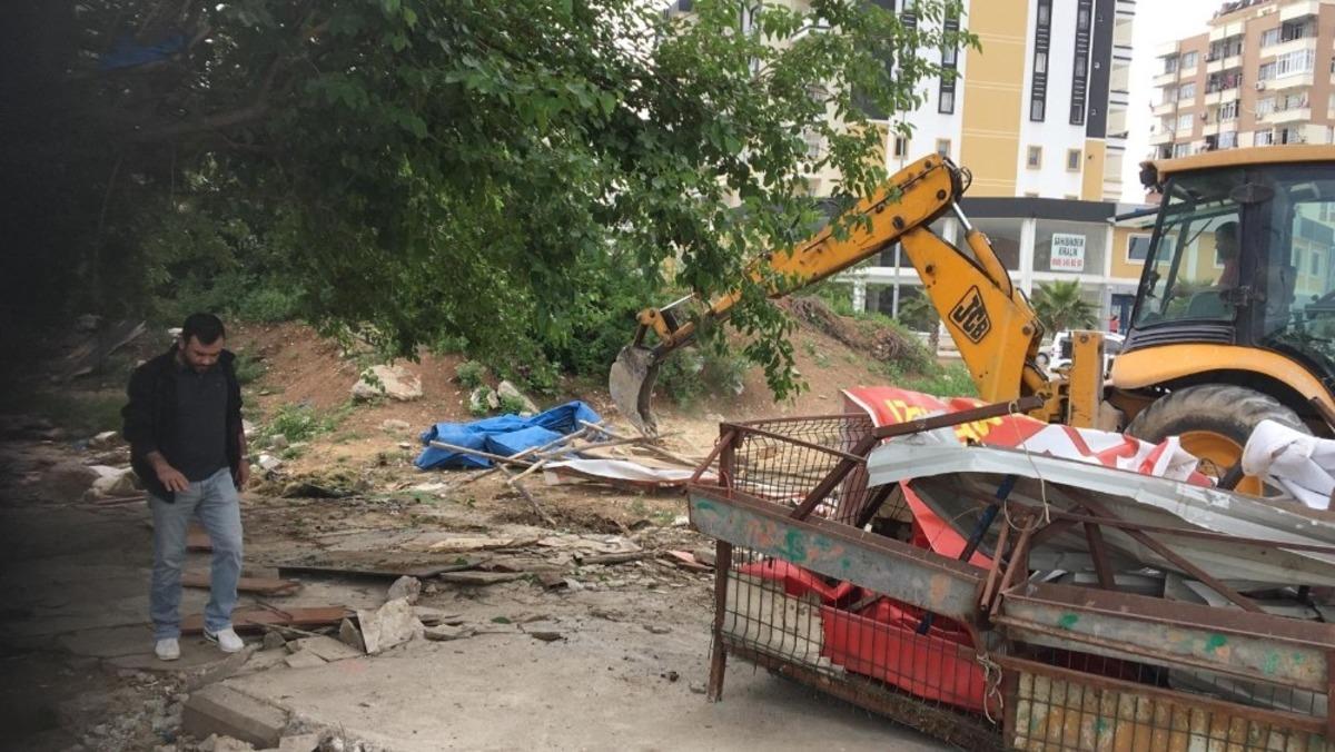 Adana&rsquo;da adaklık kurban satış yerleri kaldırıldı