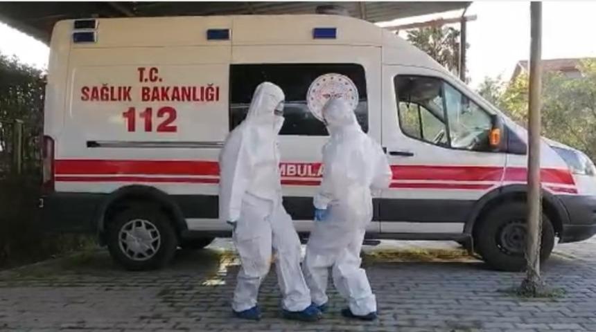 Fethiye&rsquo;de sağlık &ccedil;alışanlarından moral dansı