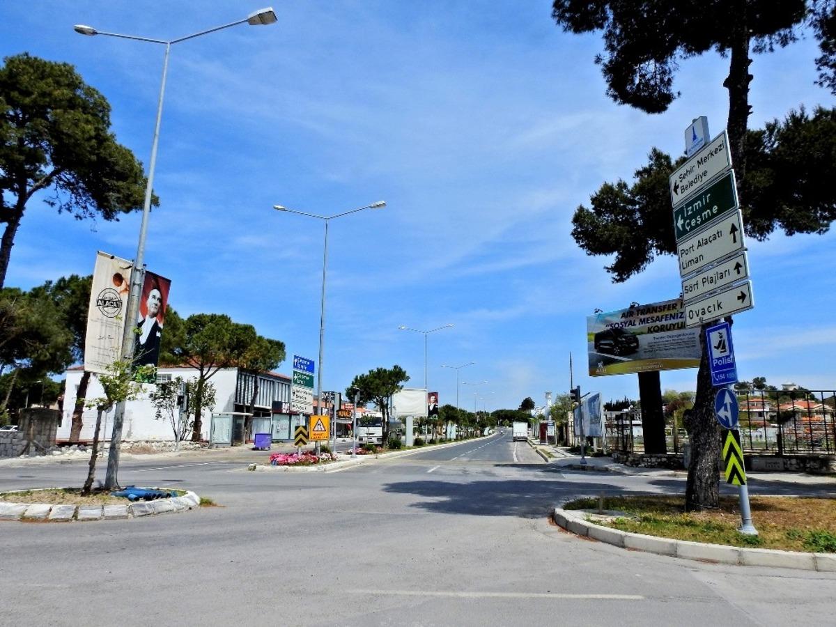 &Ccedil;eşme&rsquo;de kısıtlamada kapsamında sadece beş ceza kesildi