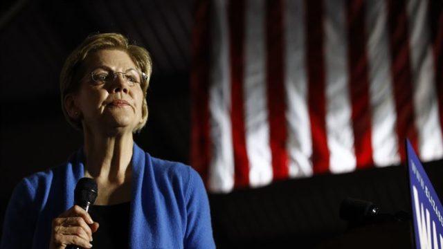 Eski Başkan Adaylarından Elizabeth Warren da Biden'ı Destekledi 