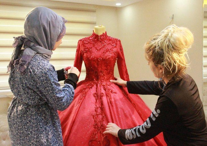 Sivas’ta korona gelinlik satışlarını vurdu G5