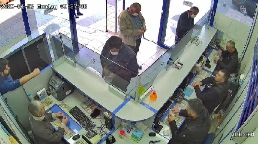 Bozdurduğu dolarların yerine euro vermişlerdi! Kendini haberlerde görünce...