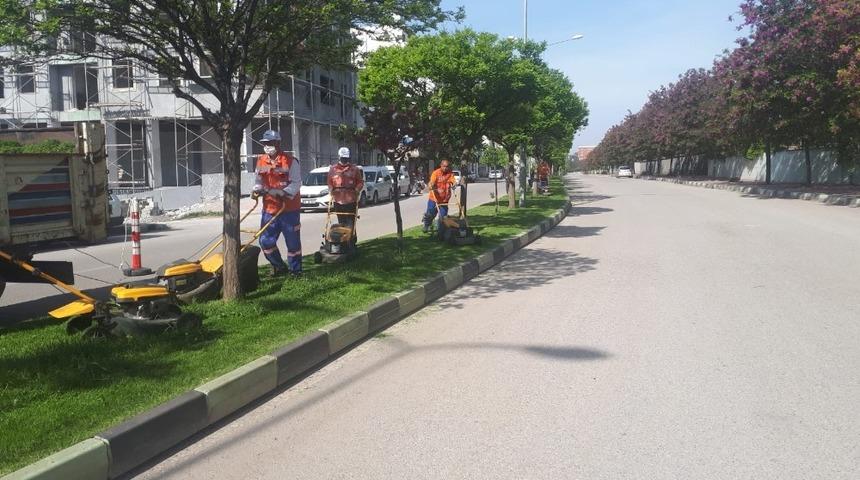 Kilis&rsquo;te parkların bakım ve onarım