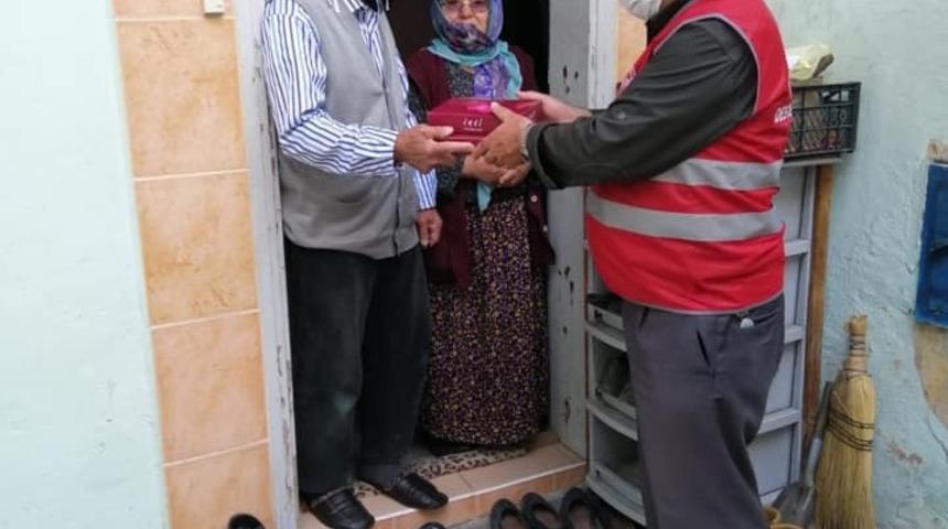 İl dışındaki evladından, babaya &lsquo;Vefa&rsquo;lı s&uuml;rpriz