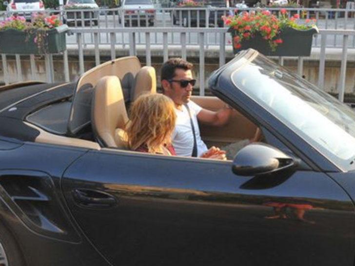 Kenan İmirzalıoğlu'dan Sinem Kobal'a tek taş G3