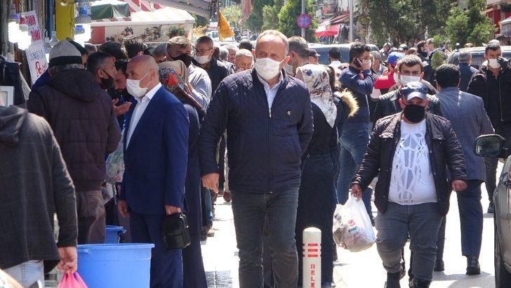 'Pes' dedirten görüntü! Adım atacak yer yok G4