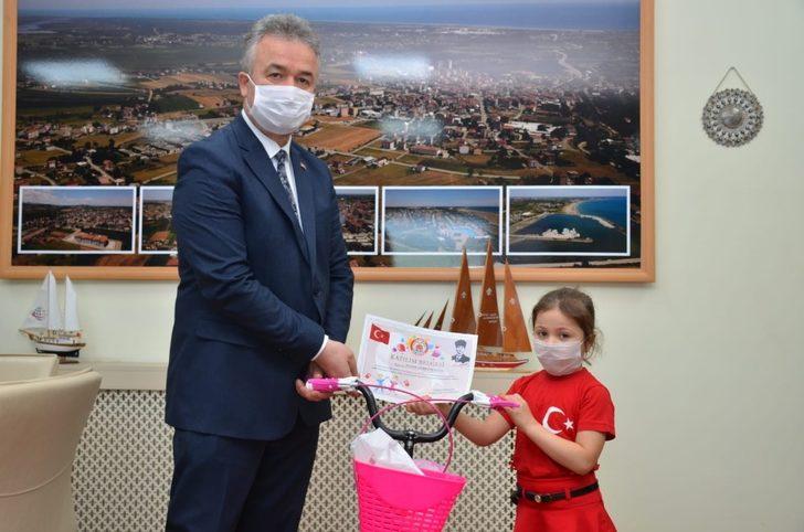 “İstiklal Marşı’nı Ezbere Okuma Yarışması" ödülleri verildi G2