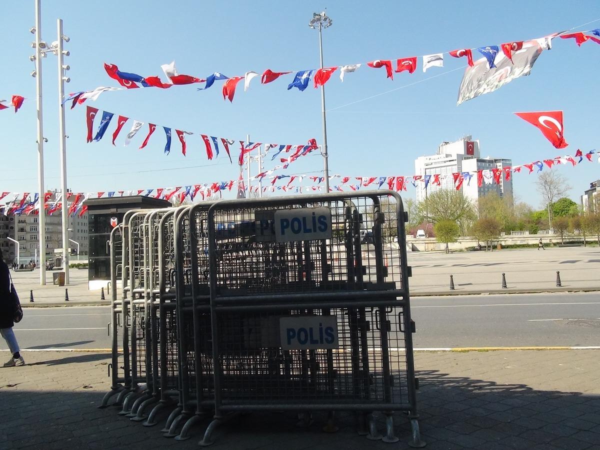 Taksim'de 1 Mayıs &ouml;nlemi