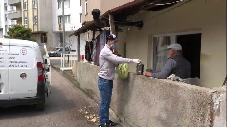 Altınordu SYDV’den günlük 1400 kişiye sıcak yemek G5