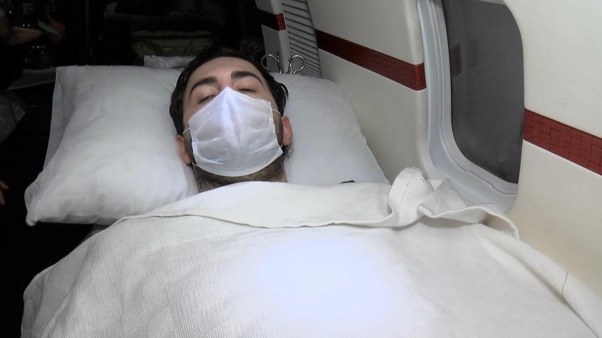 Rusya'da hastalanan T&uuml;rk genci ambulans u&ccedil;akla İstanbul'a getirildi