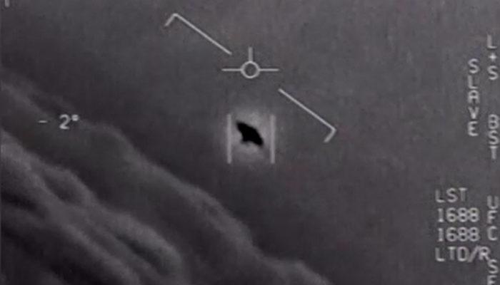 Pentagon UFO görüntülerini yayınladı