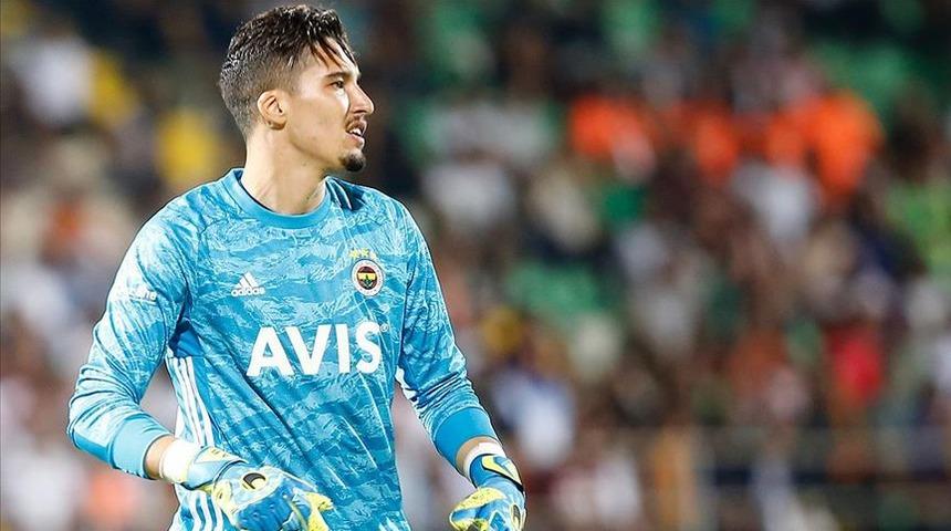 Altay Bayındır'dan maç sonu duygusal sözler: "Dün kuzenimi kaybettim..."