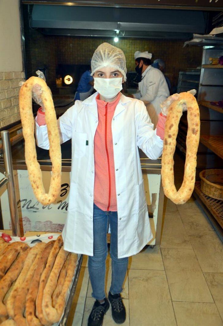 Ramazan gelince sofradaki yerini aldı: Simit dolması G3