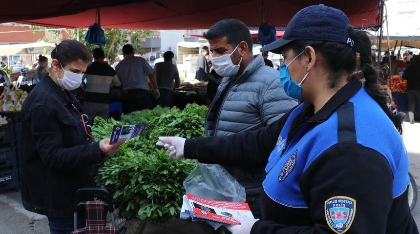 Polisten pazarda korona vir&uuml;s uyarısı