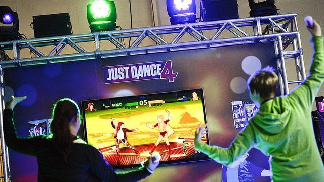 JUST DANCE