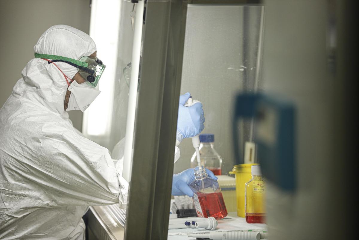 Koronavir&uuml;s tanı laboratuvarı sayısı 114'e &ccedil;ıktı