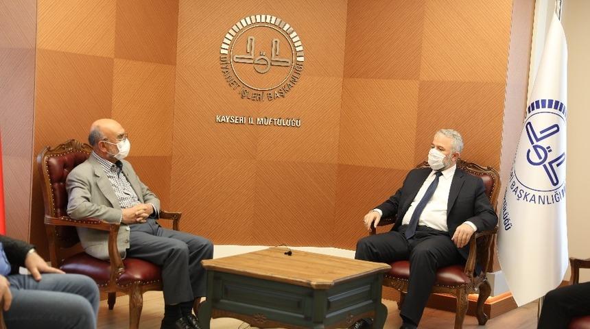 Müftü Güven’den Prof. Dr. Ali Erbaş’a destek