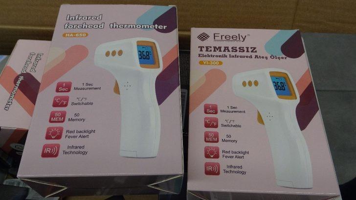 BKM Kitap’tan hastanelere ateş ve nabız ölçer bağışı G4