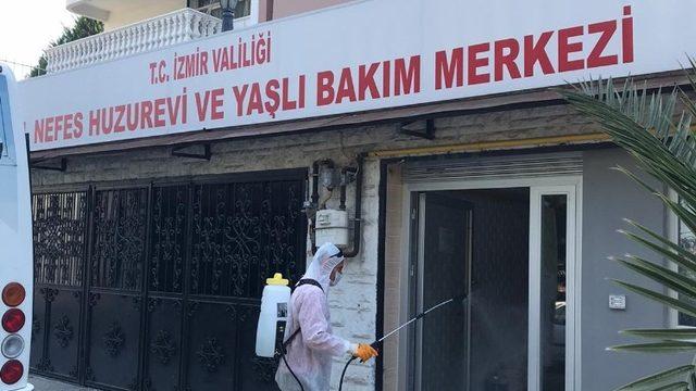 Çiğli’de huzurevlerine korona virüs temizliği