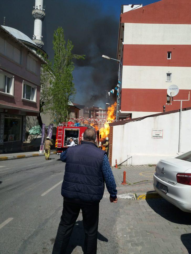 Son dakika! Beylikdüzü'nde korkutan doğalgaz patlaması G5