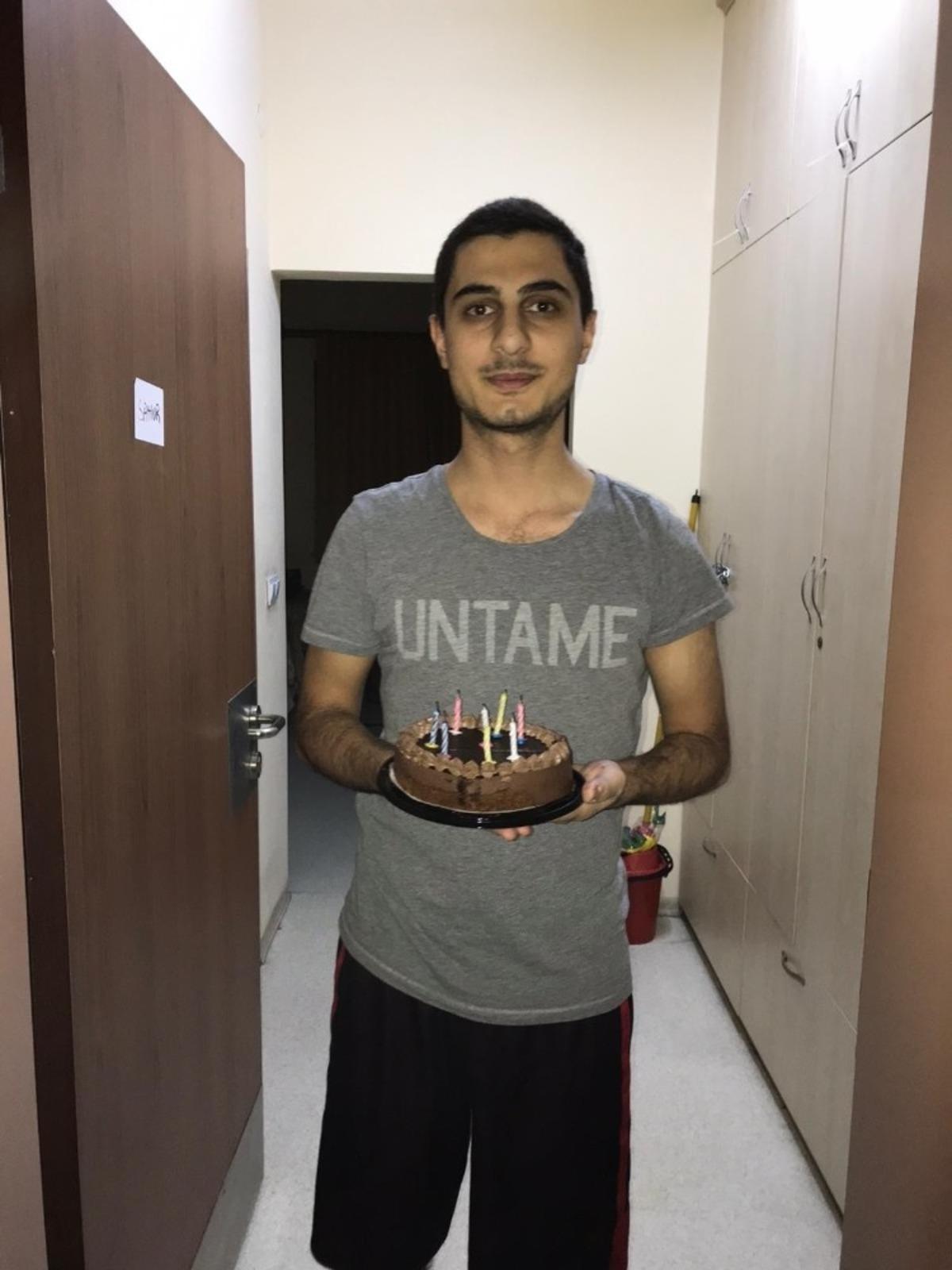 Karantinada doğum g&uuml;n&uuml; s&uuml;rprizi