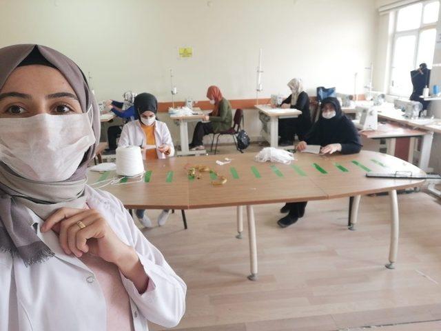 Horasan Belediyesi ve Horasan Kaymakamlığı maske üretimine başladı