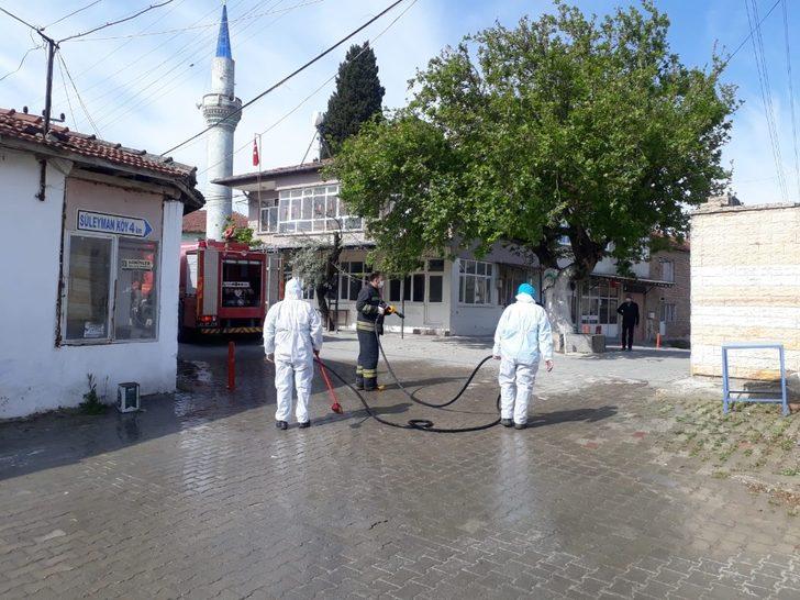 Karantina altındaki Sindelli Mahallesi dezenfekte ediliyor G2