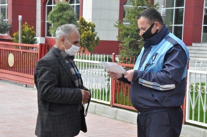 Erciş Belediyesinden korona virüsüne karşı bilgilendirme çalışması G4