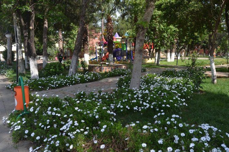 Kozan çiçekli karşılamaya hazırlanıyor G4